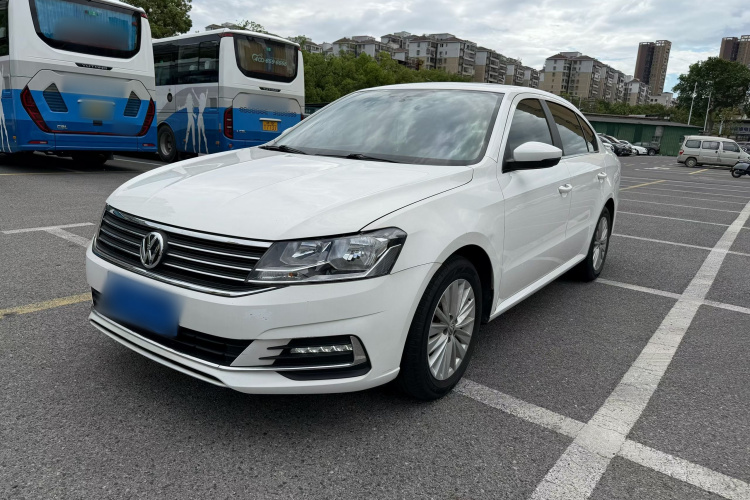 Volkswagen Lavida 2021 car image #2