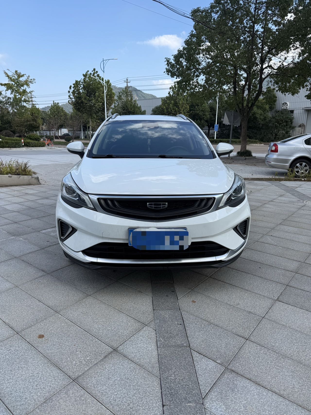GEELY Emgrand GS 2019 #2 GEELY Emgrand GS 2019 car image #2