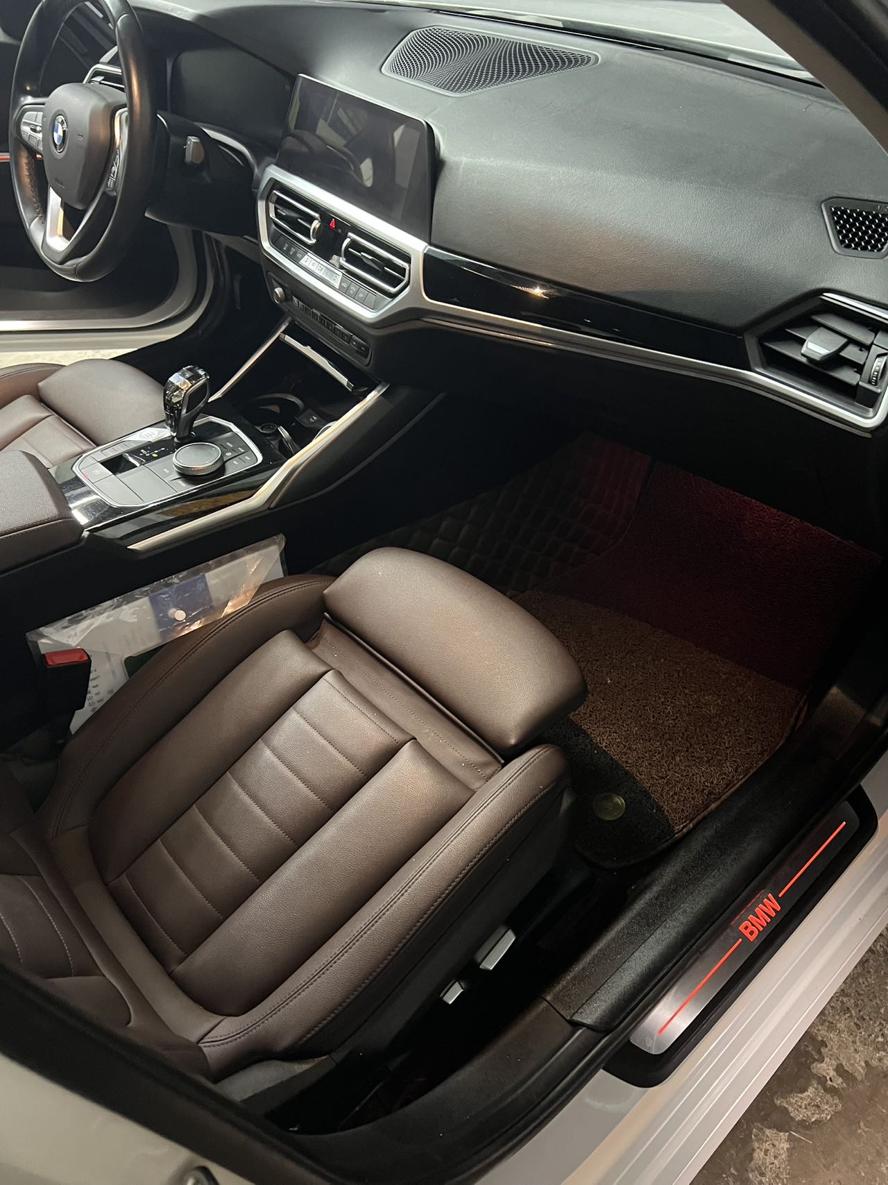 BMW 3 Series 2020 car image #7