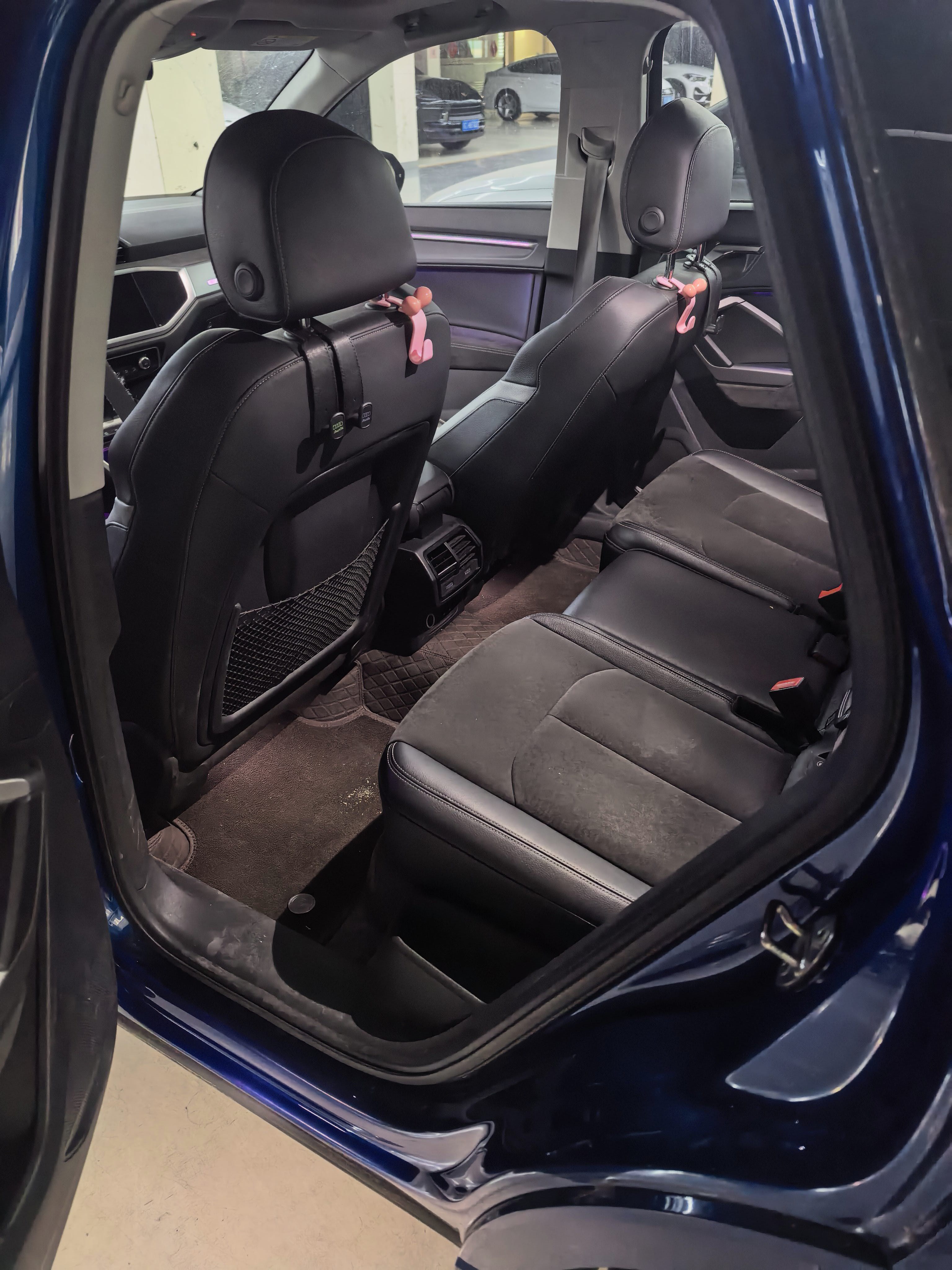 Audi Q3 2019 #6 Audi Q3 2019 car image #6