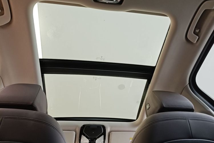 BMW 3 Series 2021 #20 BMW 3 Series 2021 car image #20