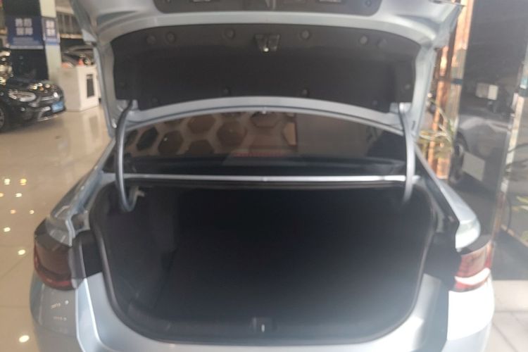 GEELY Emgrand L HiP 2023 car image #19