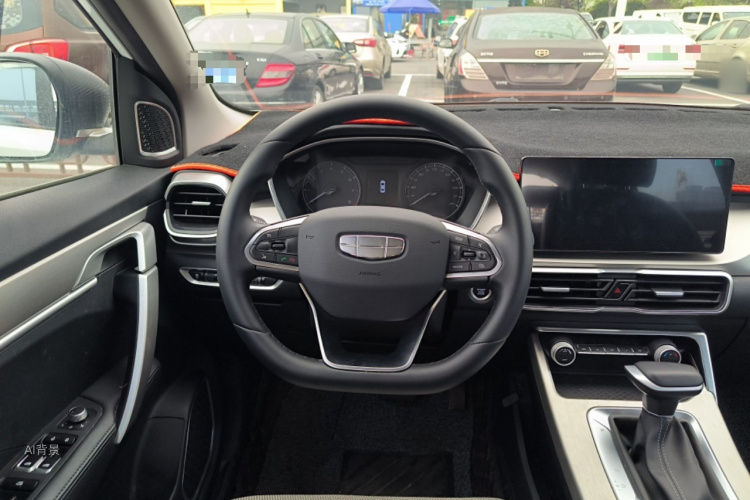 GEELY Coolray 2024 image de voiture #12