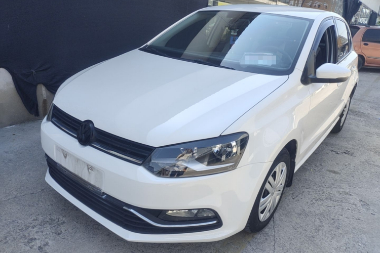 Volkswagen Polo 2018 car image #2
