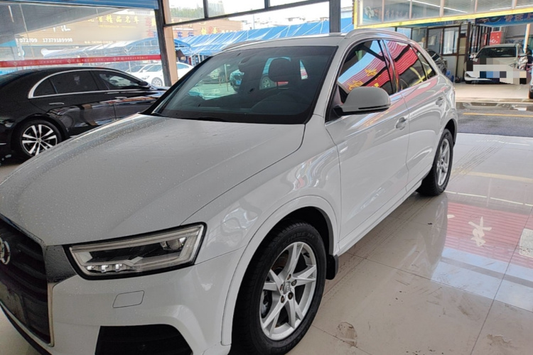 Audi Q3 2019 #2 Audi Q3 2019 car image #2