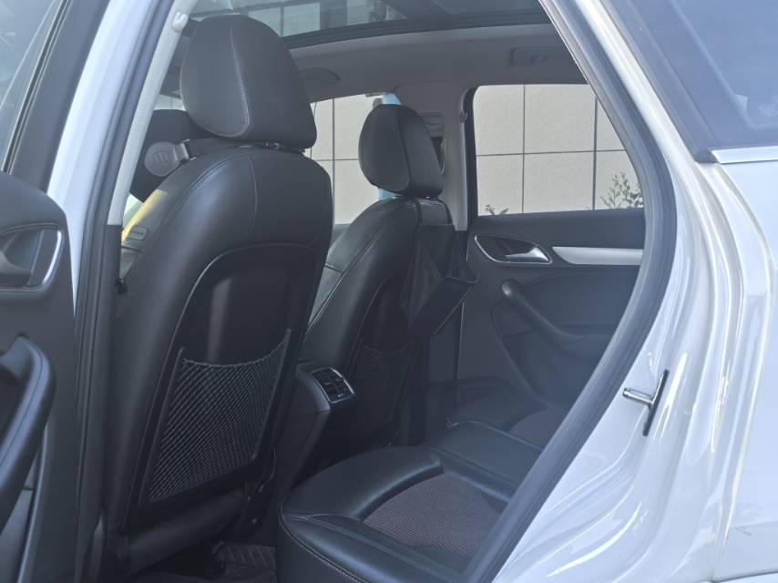Audi Q3 2017 #7 Audi Q3 2017 car image #7