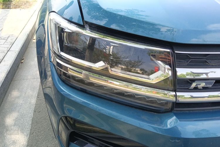 Volkswagen Tharu 2020 car image #8