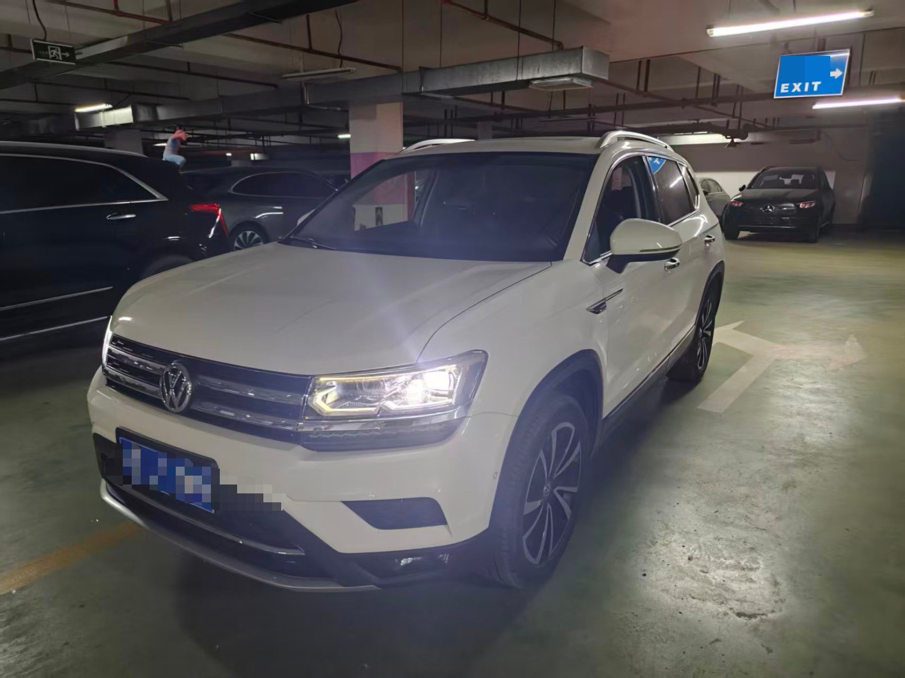 2020 2020 immagine di auto