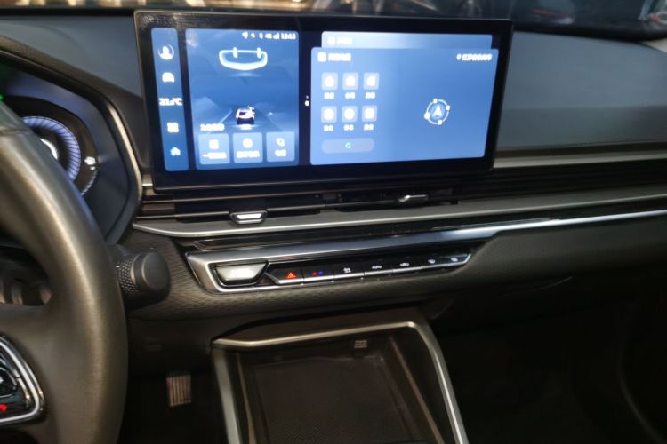 GEELY Emgrand 2024 #13 GEELY Emgrand 2024 immagine di auto #13