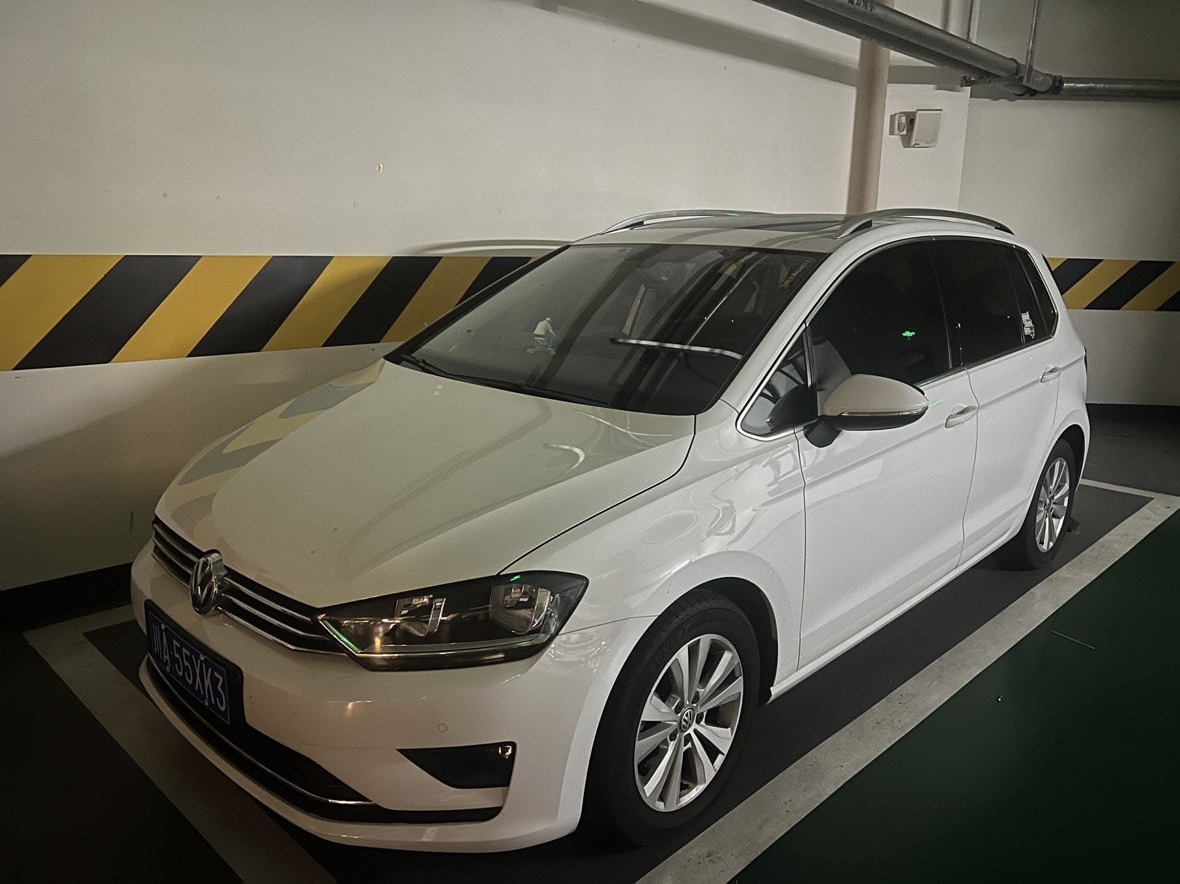 2018 car image 