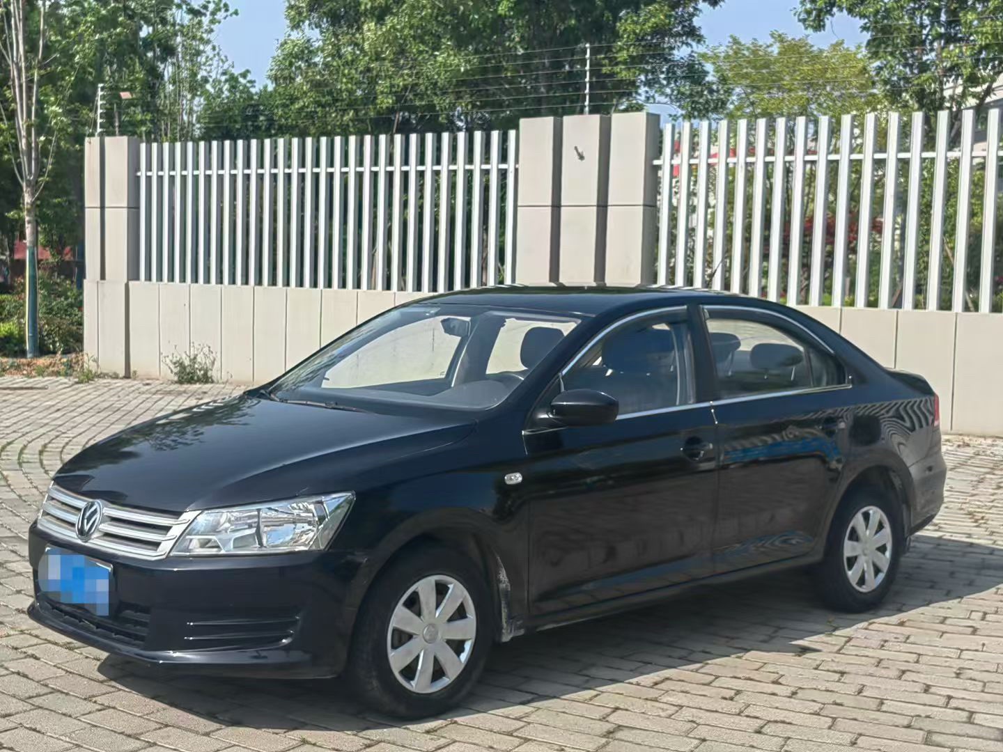 Volkswagen Santana 2015 Volkswagen Santana 2015 car image