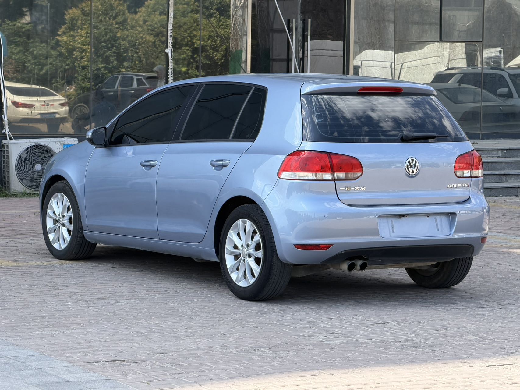 Volkswagen Golf 2010 #9 Volkswagen Golf 2010 car image #9