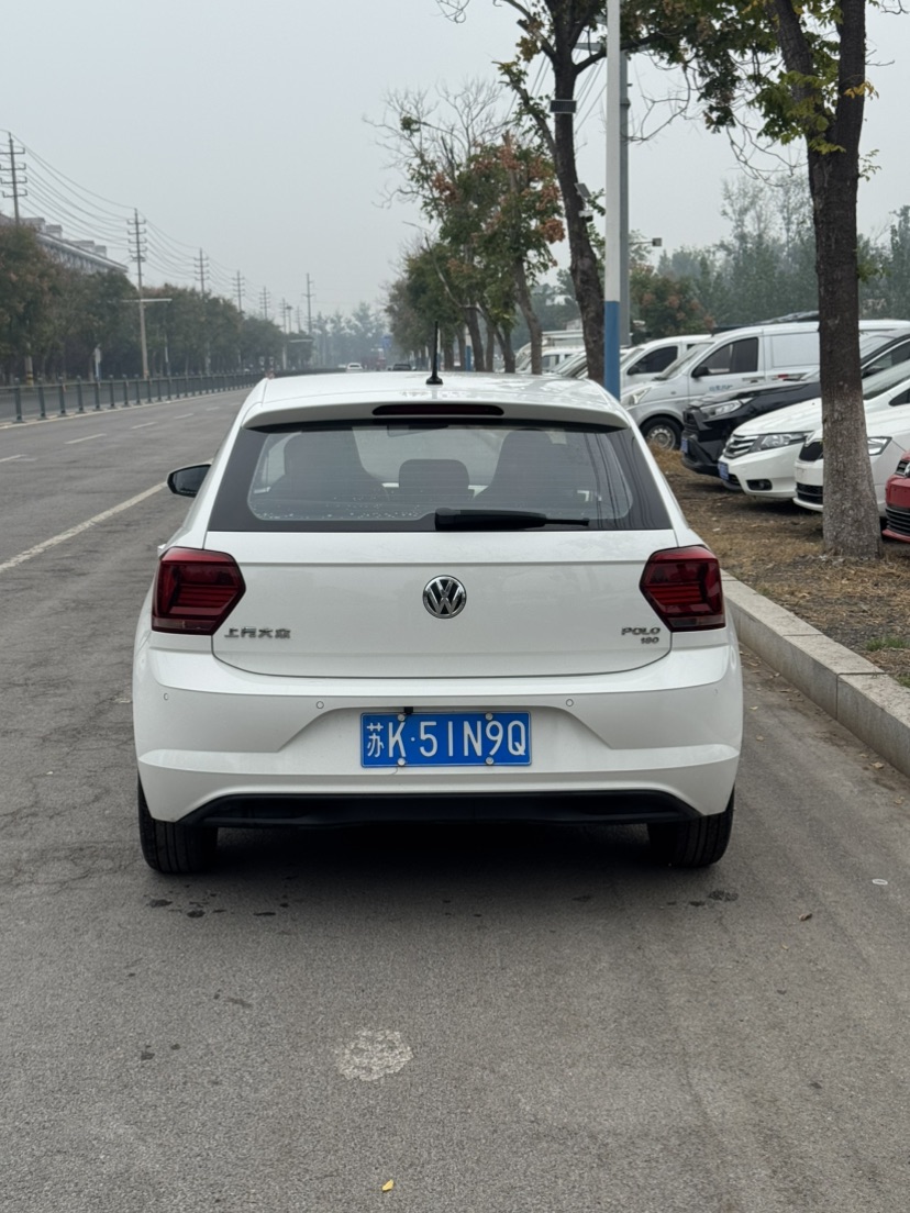 Volkswagen Polo 2021 car image #4