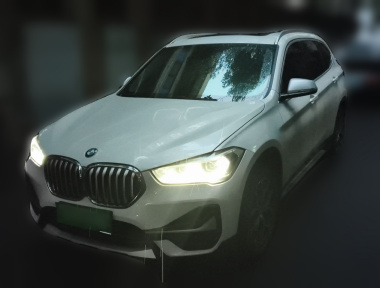 BMW X1 2022 BMW X1 2022 car image