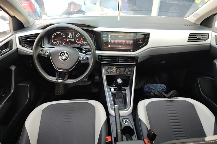 Volkswagen Polo 2021 #10 Volkswagen Polo 2021 car image #10