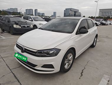 Volkswagen Polo 2021 car image 