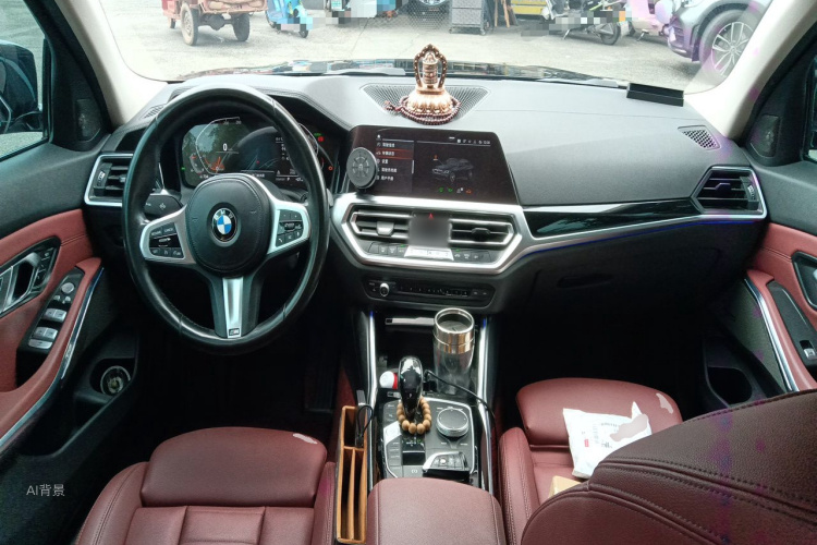 BMW 3 Series 2021 car image #11