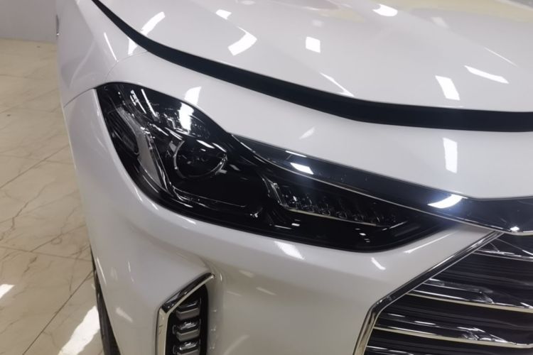 Jetour X70 PLUS 2021 car image #8