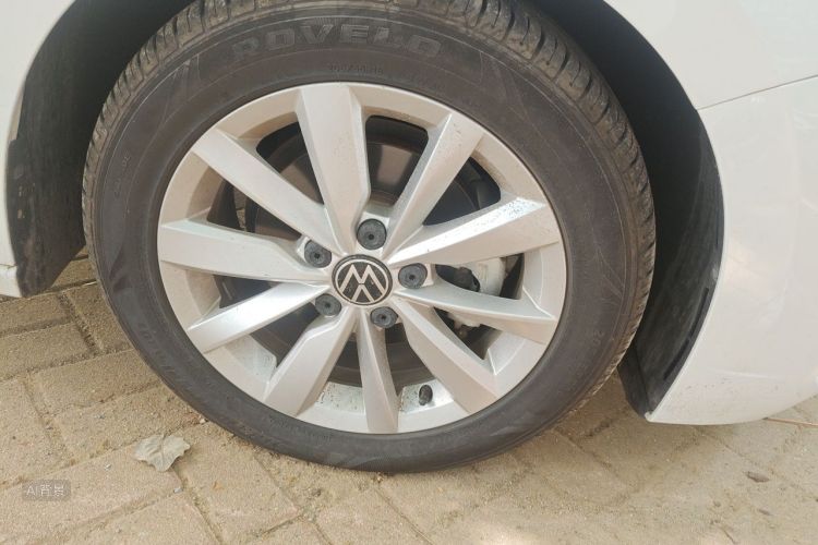 Volkswagen Bora 2020 car image #9