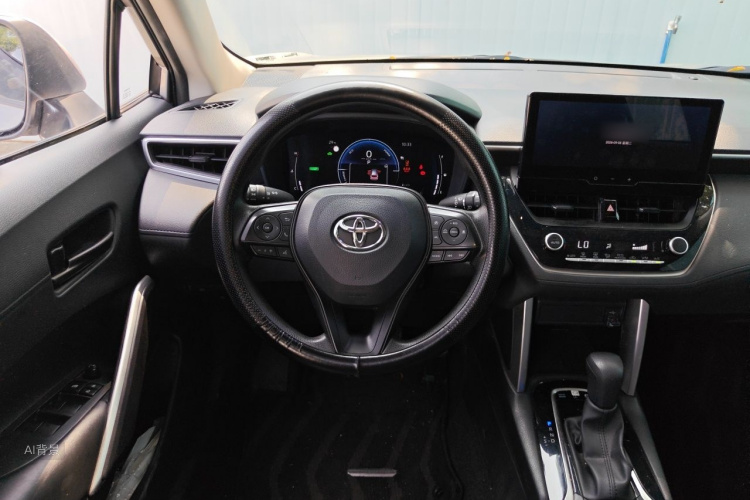 Toyota Corolla Cross 2024 car image #12
