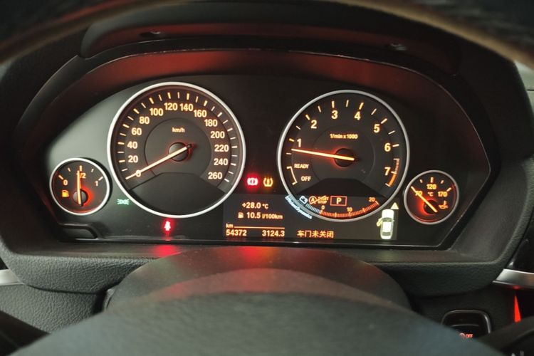 BMW 3 Series 2018 #16 BMW 3 Series 2018 car image #16