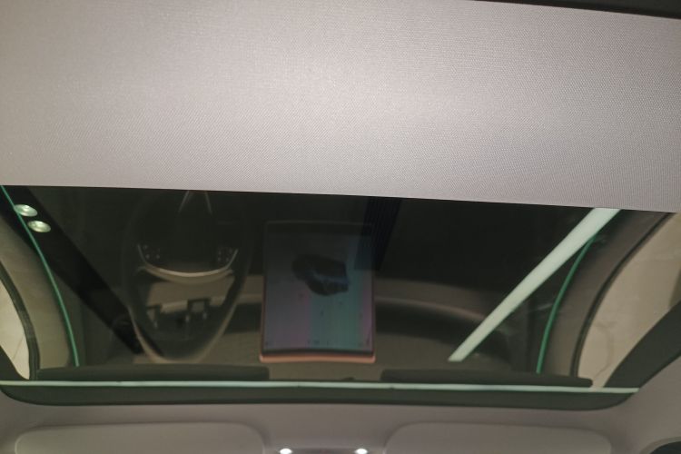 Tesla Model 3 2025 car image #26