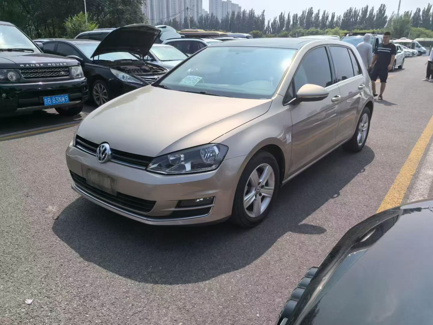 2016 car image 