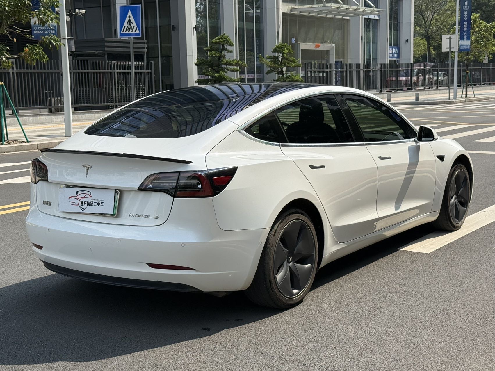 Tesla Model 3 2020 #6 Tesla Model 3 2020 car image #6