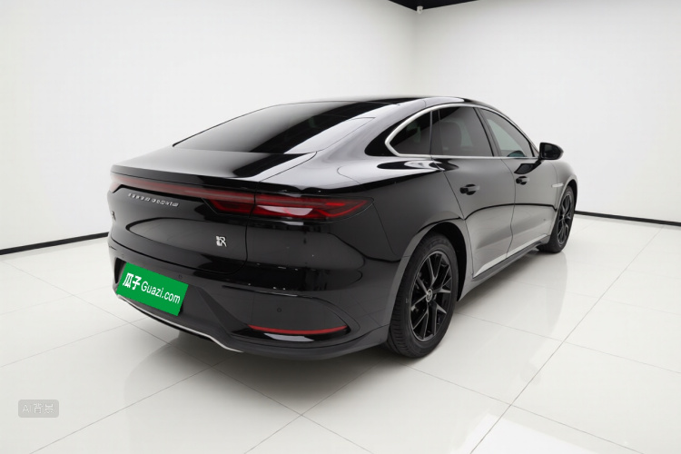 BYD Han 2025 car image #7