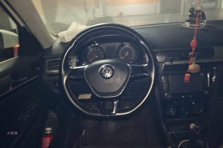 Volkswagen Bora 2016 car image #12