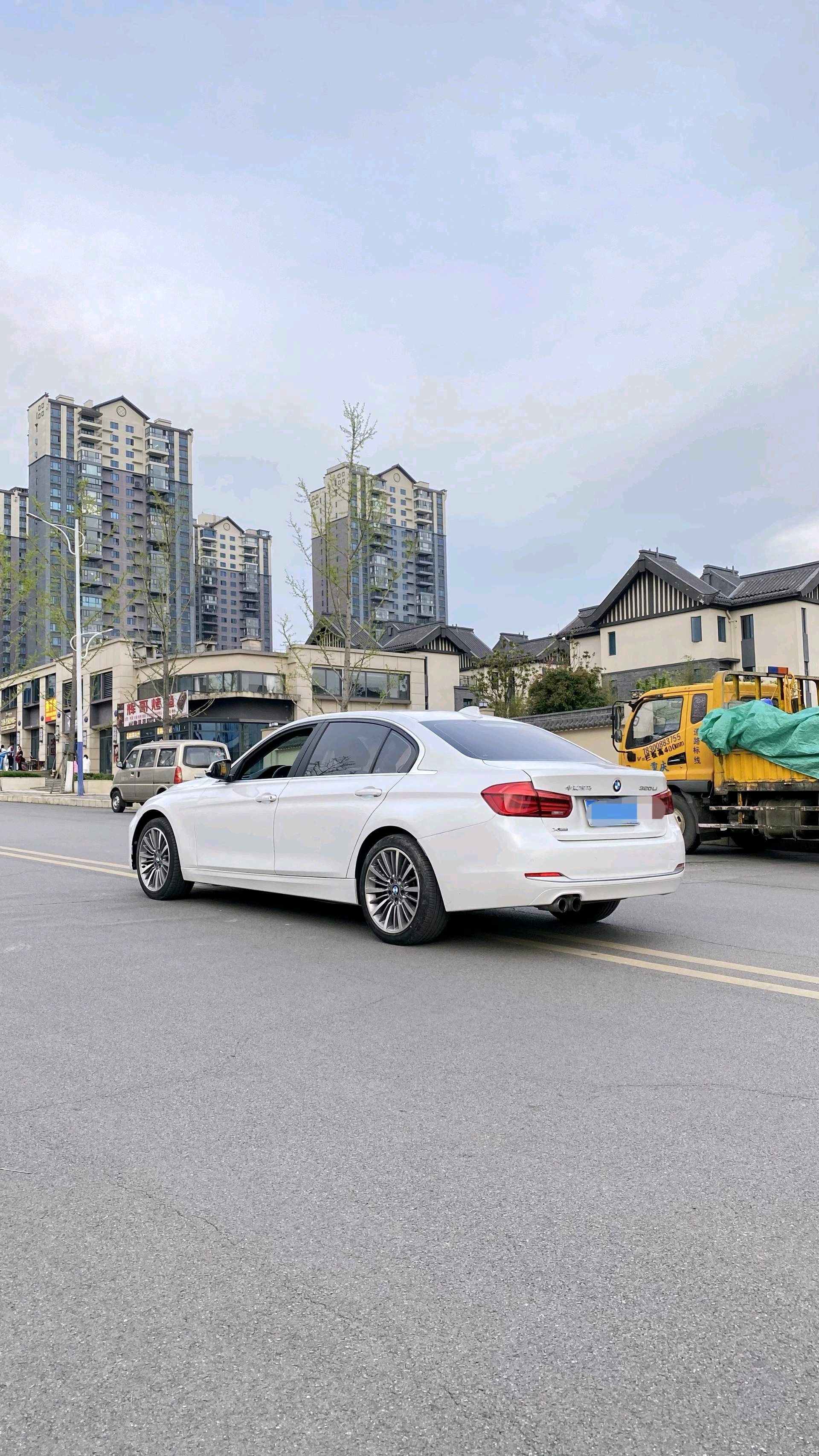 BMW 3 Series 2019 #9 BMW 3 Series 2019 immagine di auto #9