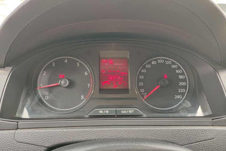 Volkswagen Santana 2019 car image #12