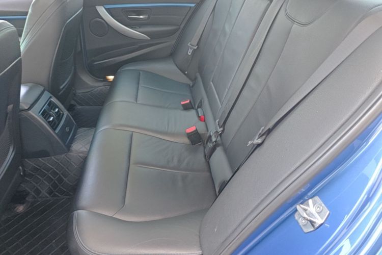 BMW 3 Series 2019 #17 BMW 3 Series 2019 car image #17