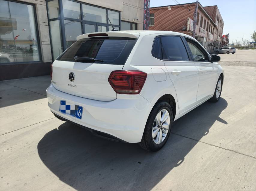 Volkswagen Polo 2021 изображение автомобиля #6
