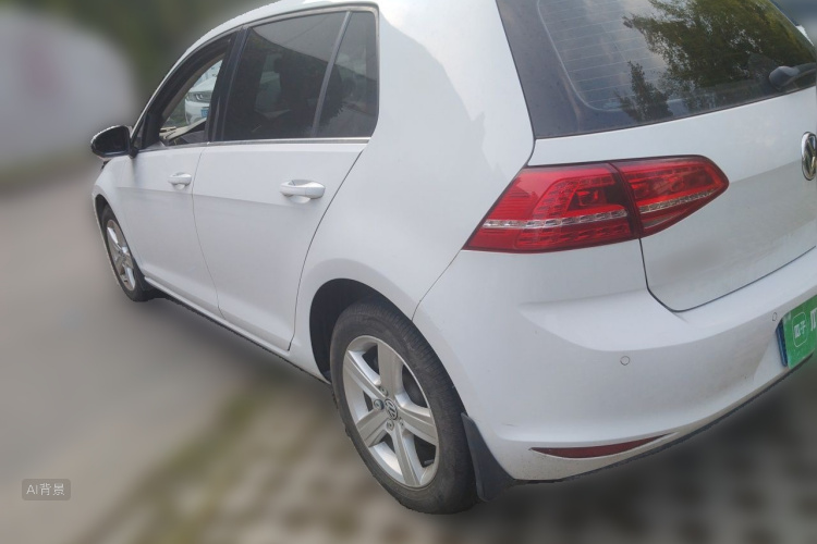 Volkswagen Golf 2014 car image #5