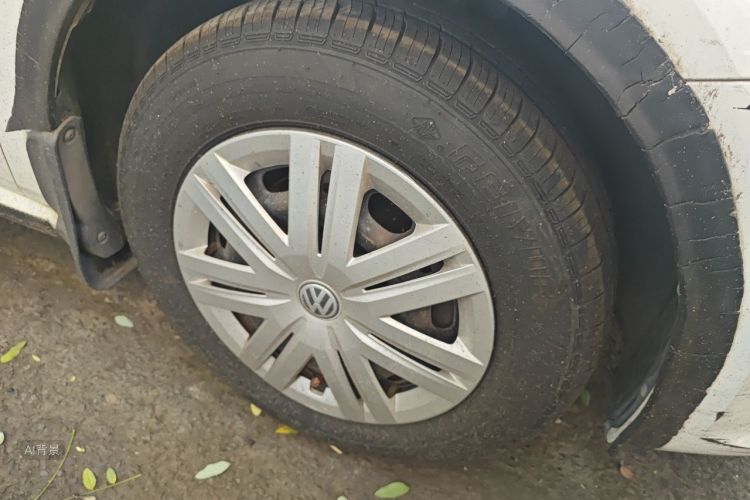 Volkswagen Polo 2019 car image #9