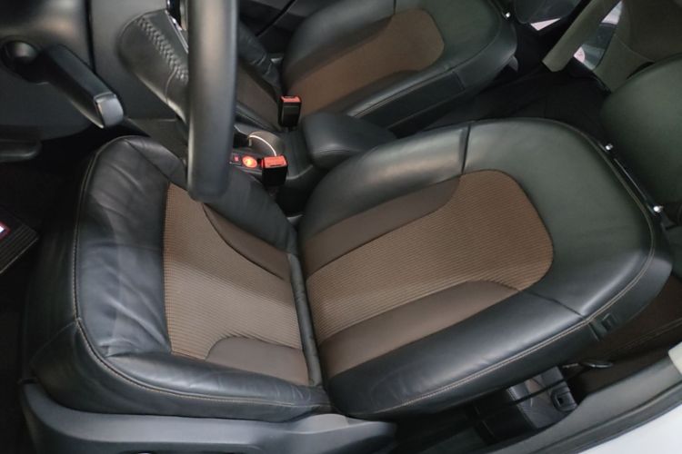 Audi Q3 2018 #15 Audi Q3 2018 car image #15