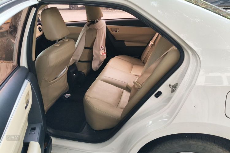 Toyota Corolla 2017 #19 Toyota Corolla 2017 car image #19