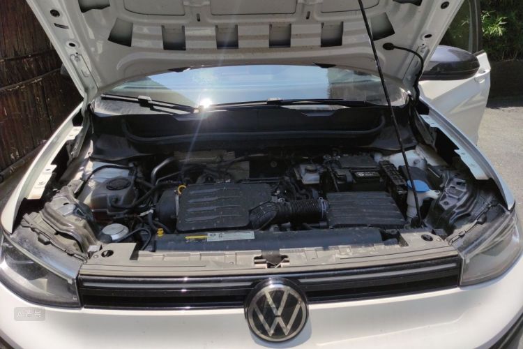 Volkswagen Tharu 2025 car image #22