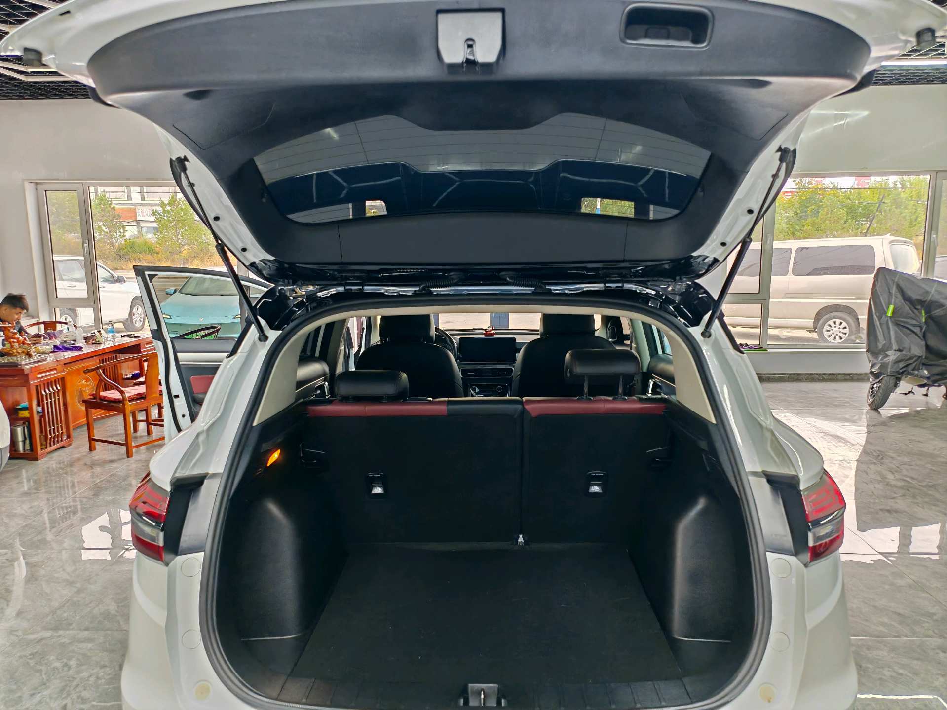 GEELY Coolray 2022 #12 GEELY Coolray 2022 car image #12