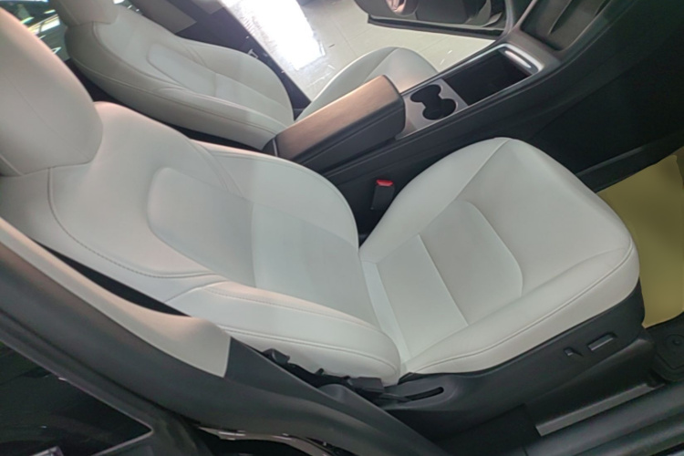 Tesla Model Y 2021 #24 Tesla Model Y 2021 car image #24