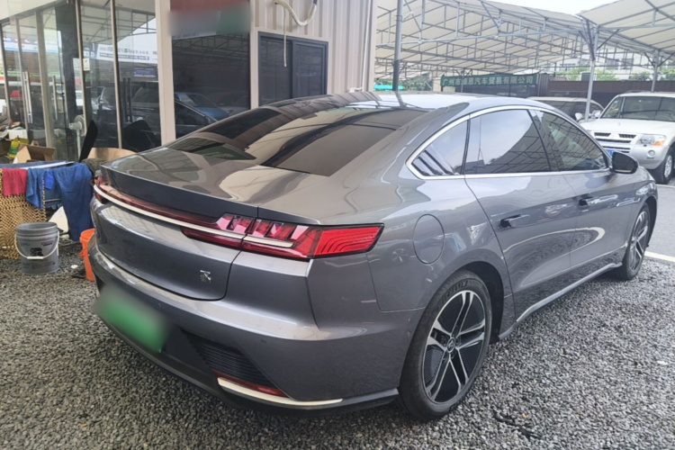 BYD Han 2021 #7 BYD Han 2021 car image #7