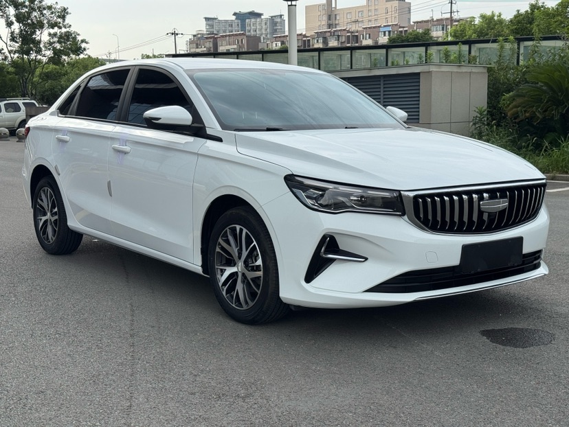 GEELY Emgrand 2024 car image #3
