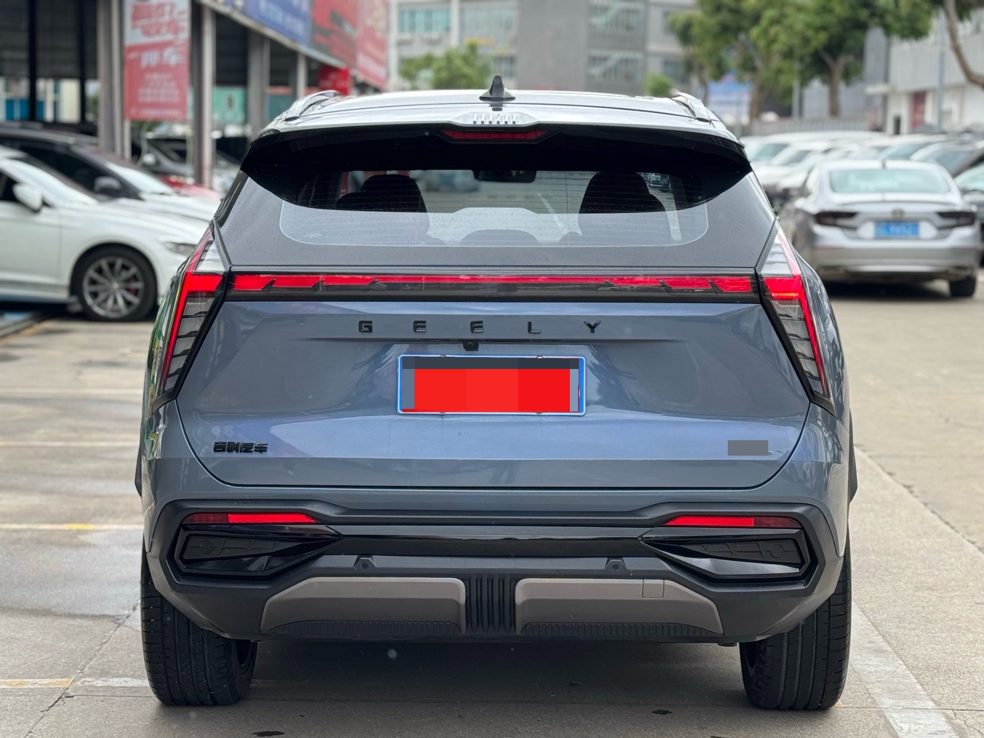 GEELY Boyue L 2023 car image #8