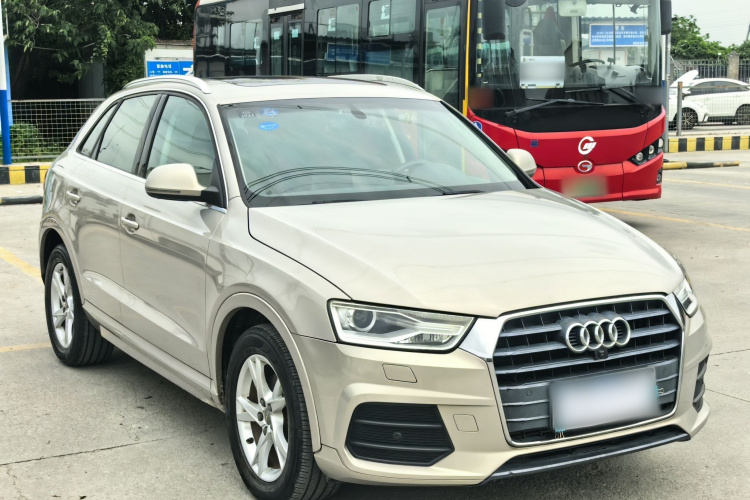 Audi Q3 2017 immagine di auto #4