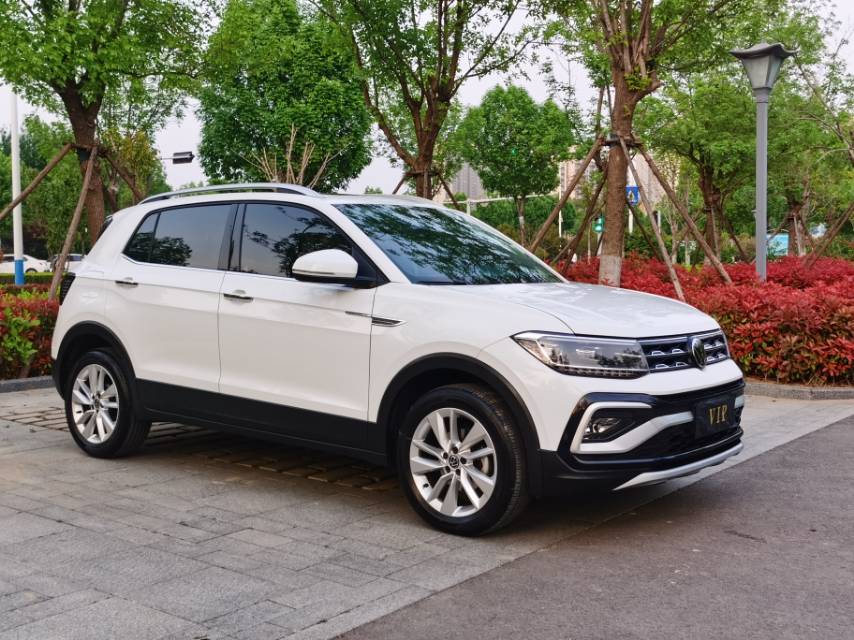 Volkswagen T-Cross 2023 car image #3