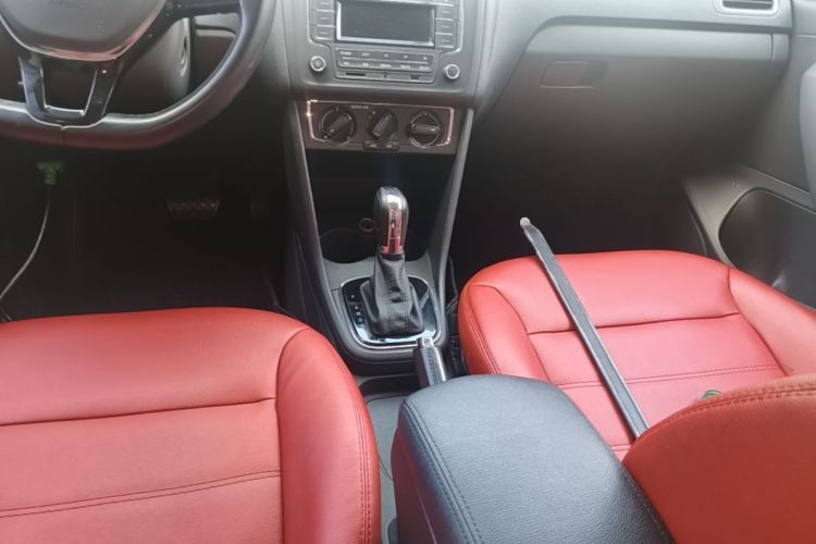 Volkswagen Polo 2017 #14 Volkswagen Polo 2017 car image #14