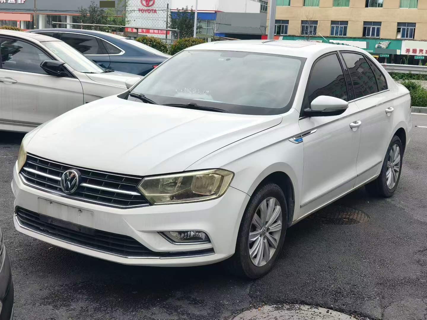 Volkswagen Bora 2017 car image 
