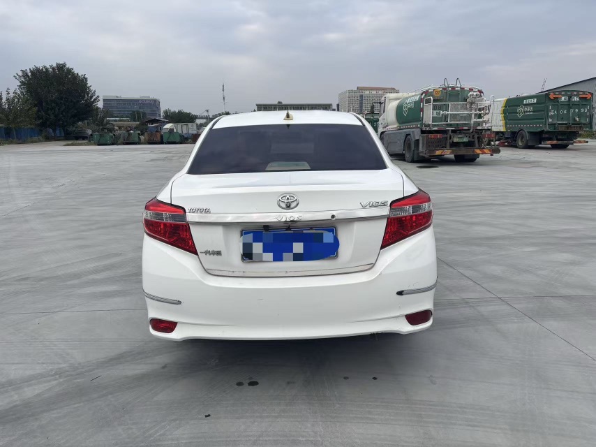 Toyota Vios 2015 #4 Toyota Vios 2015 car image #4