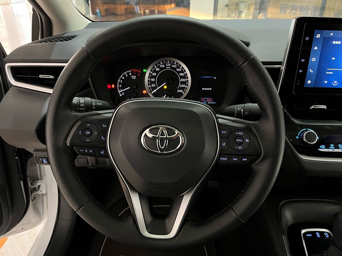 Toyota Corolla 2022 #14 Toyota Corolla 2022 изображение автомобиля #14